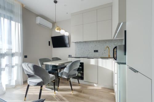 НА ВИДАЛЕННЯ 19 141 in RC French Quarter 2 42 Predslavynska Street Petrovdom Apartments — 4-Star Luxury Hotel in Kyiv, Ukraine