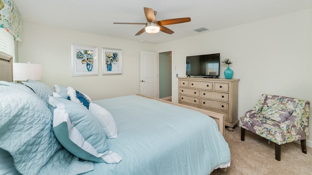 Grhdog9041 Champions Gate Resort 4 Bed 3 Baths Townhouse - photo 11