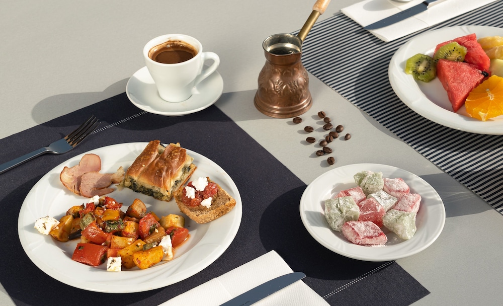 מזון ומשקאות