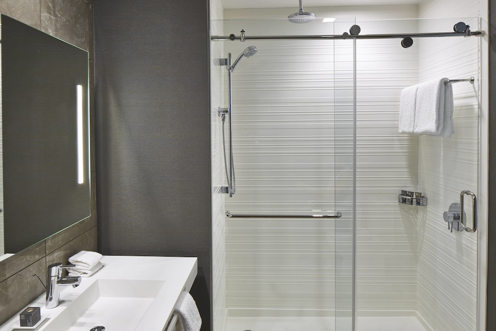 AC Hotel by Marriott Columbus Dublin - photo 45
