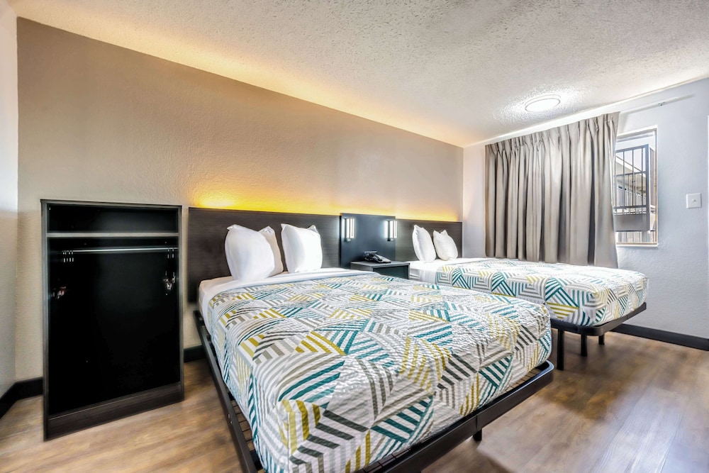 Motel6 Fort Worth TX East - photo 6