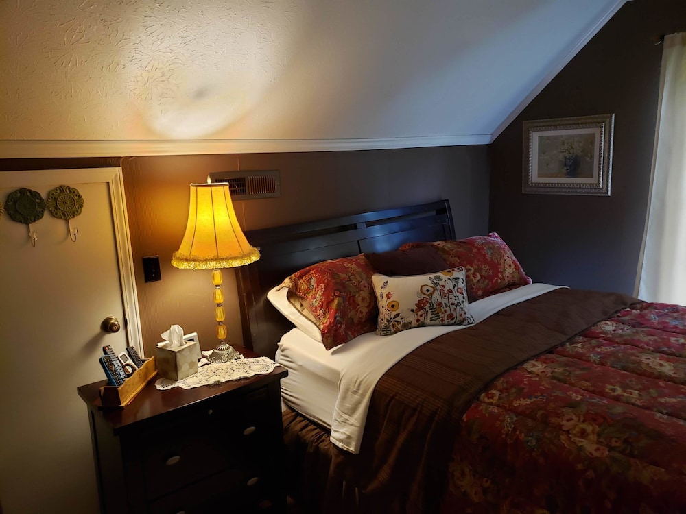 Blue Ridge Manor B&B - photo 12