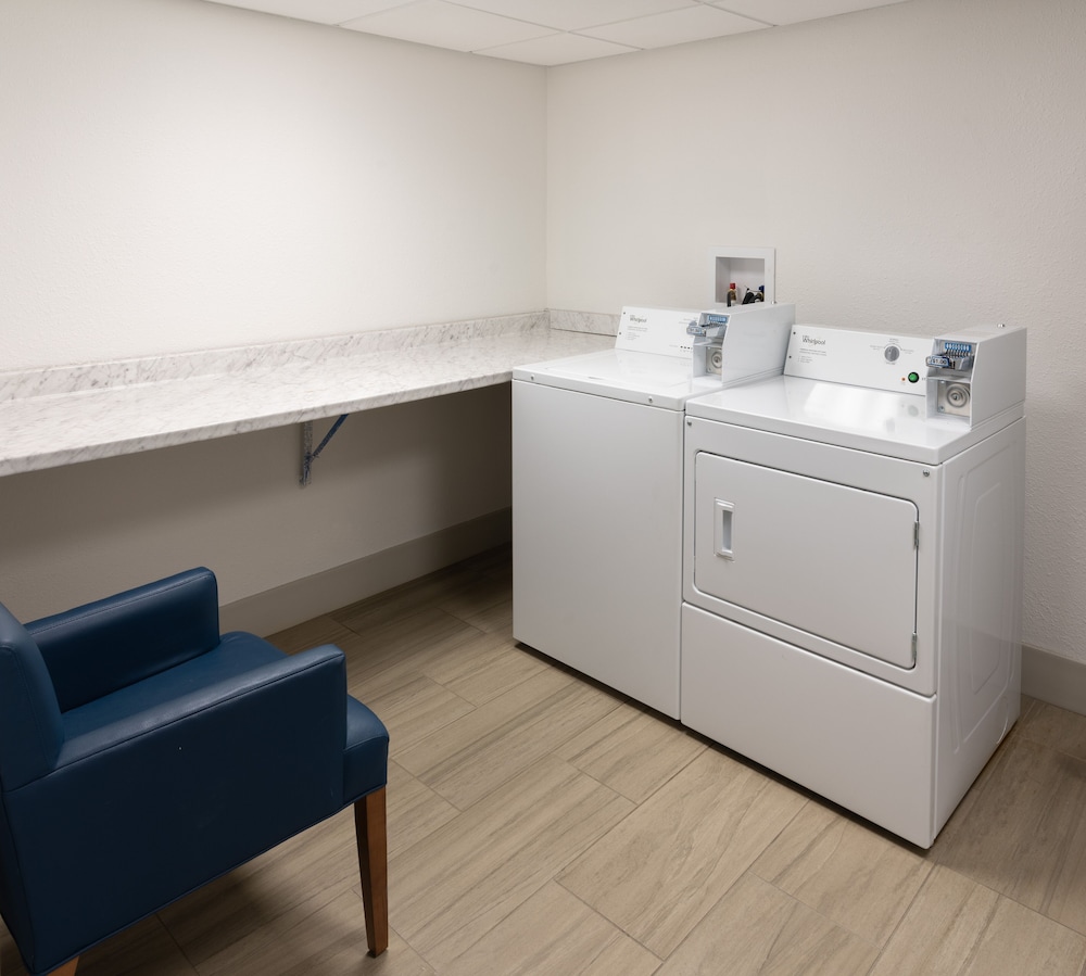 Holiday Inn Express Rochester Greece by IHG - photo 19