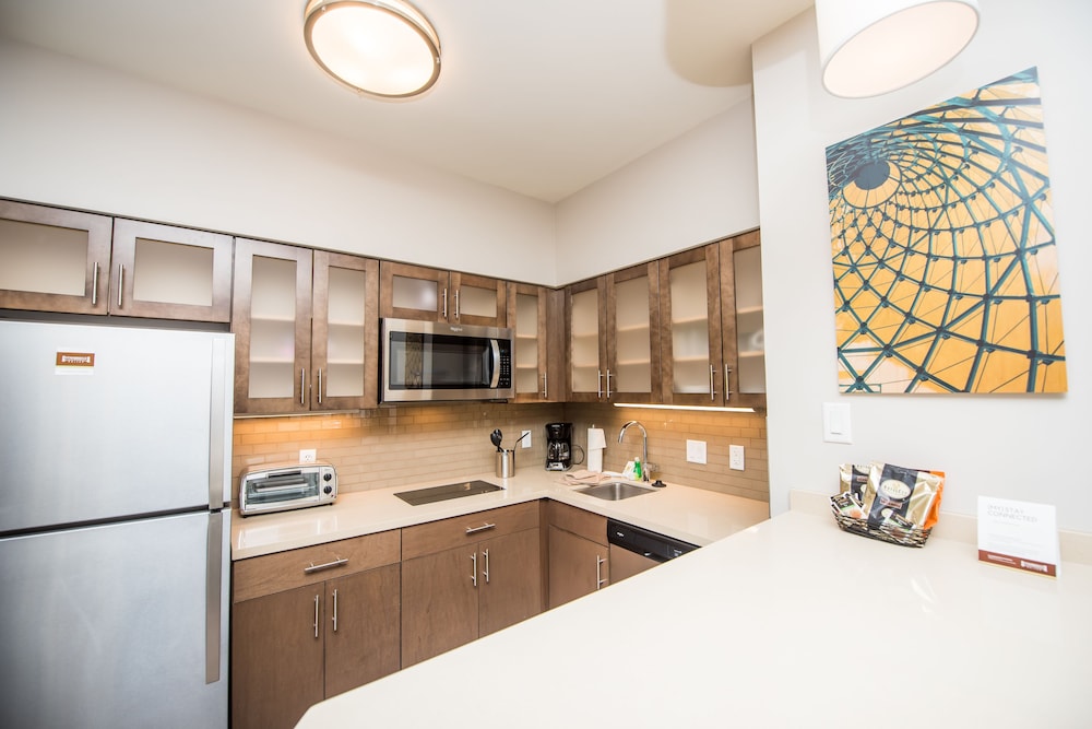 Staybridge Suites Houston Humble Beltway 8 E by IHG - photo 16
