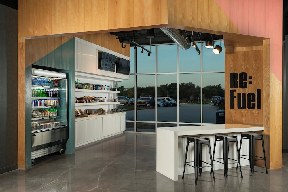 Aloft DFW Airport North - photo 17