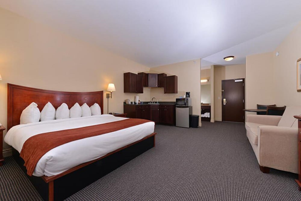Blue Spruce Inn - photo 15