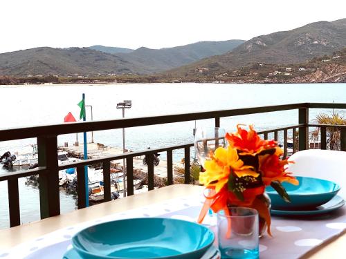 La Casa di Mia — 4-Star Luxury Hotel in Marina Di Campo, Italy