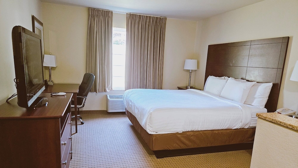 Cobblestone Inn & Suites Bloomfield - photo 15