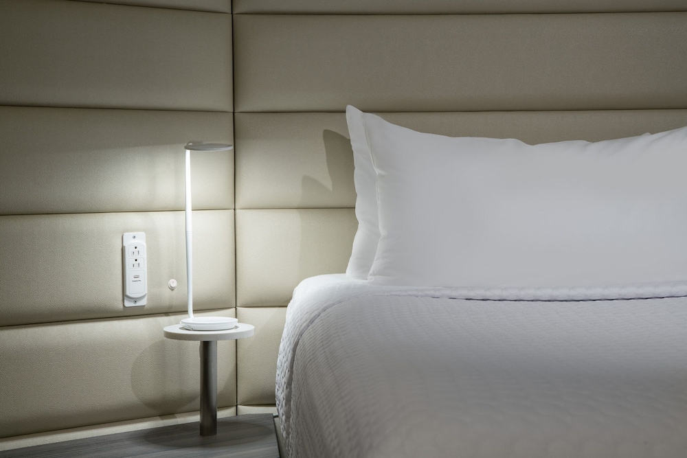 Crowne Plaza Springfield by IHG - photo 30