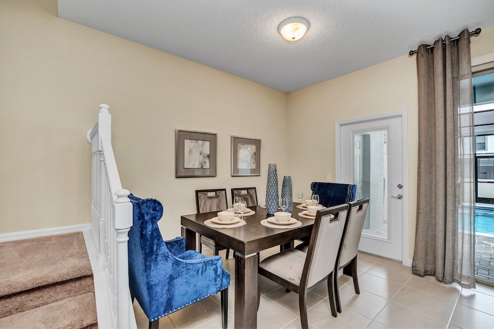 2407 Dubai Street - photo 15