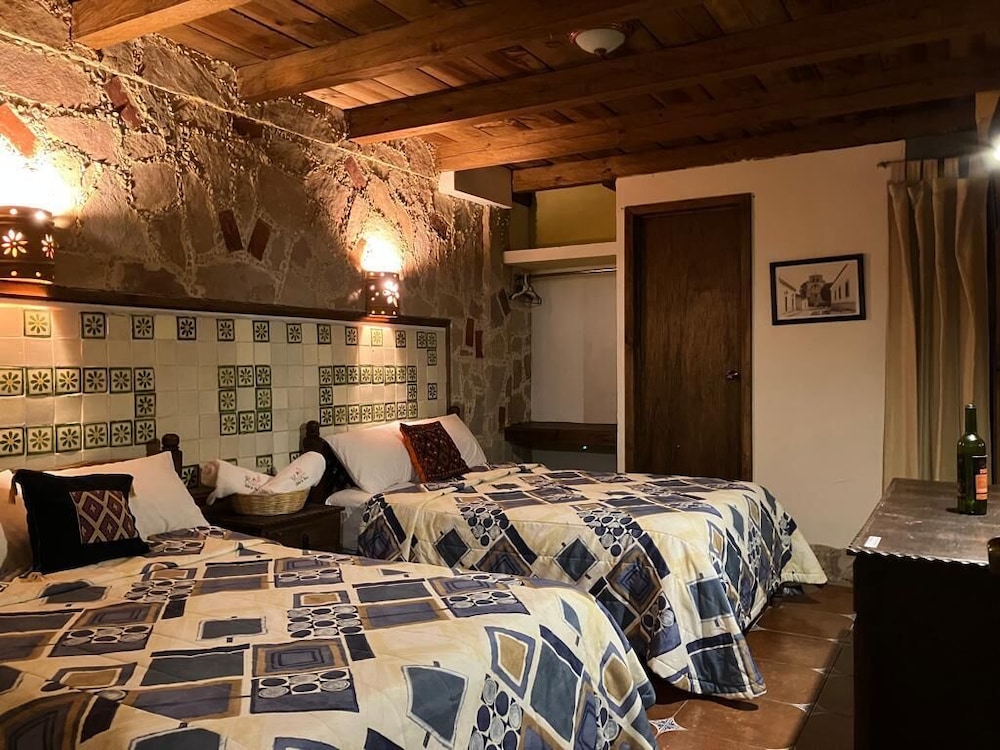 Hotel La Parroquia — hotel in San Cristobal De Las Casas