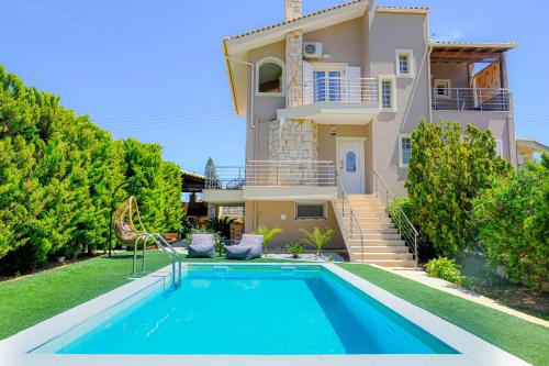 Gournes Mare Luxury Villa with Private Pool — 4-Star Luxury Hotel in Gournes, Greece