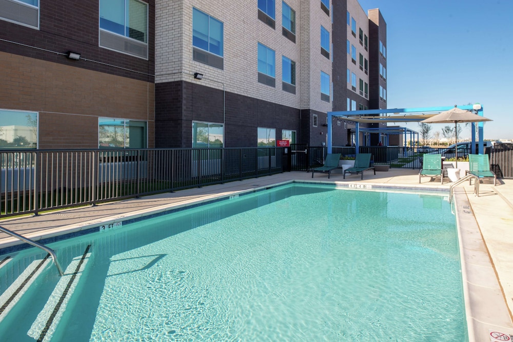 Tru by Hilton Coppell DFW Airport North - photo 28