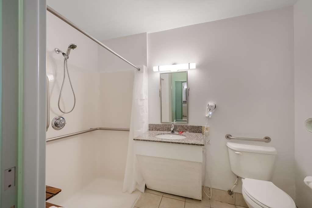 SureStay Plus Hotel by Best Western Berkeley Springs - photo 28