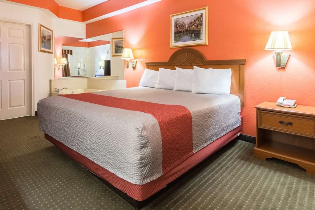Motel6 Alvarado TX - photo 10
