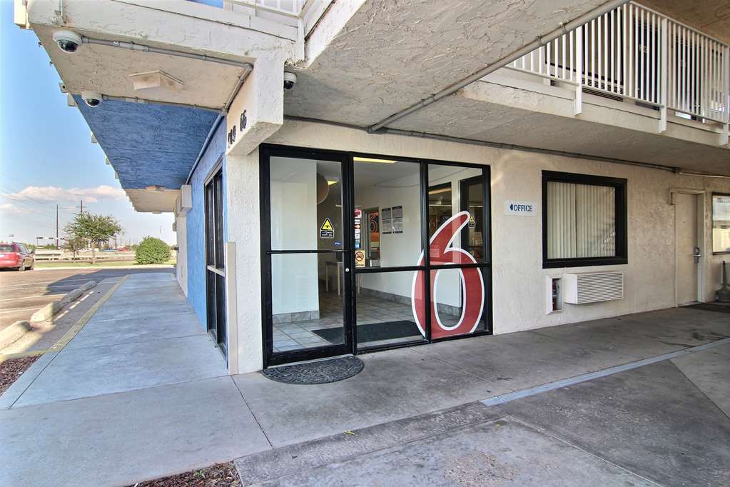Motel 6 Lubbock TX - photo 6
