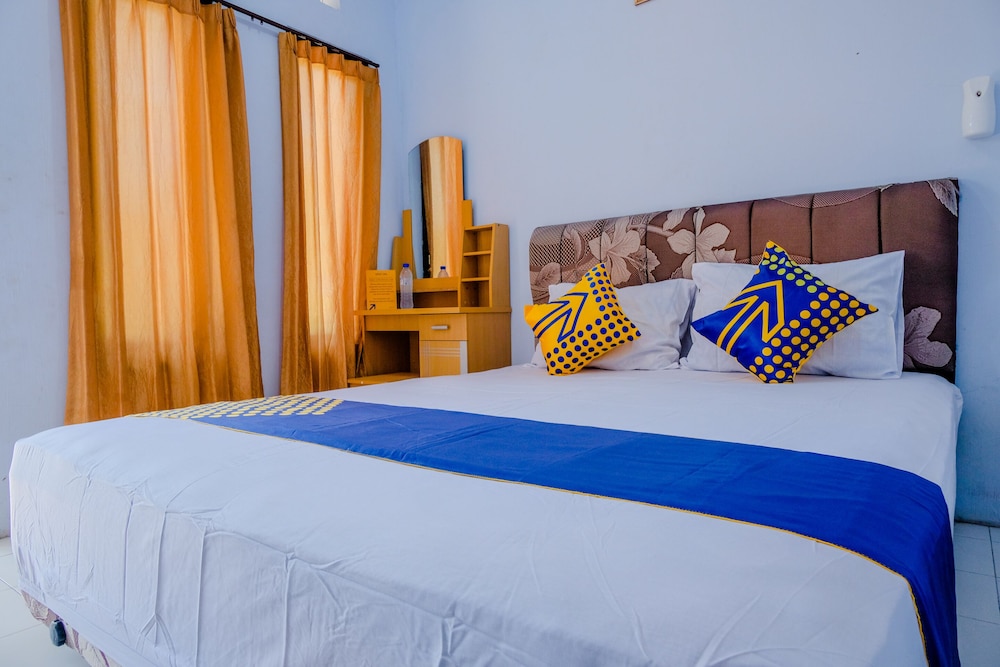 Spot On 1958 Asembagus Family — hotel in Situbondo