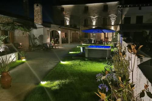 Apartments and rooms with parking space Loborika Pula 12983 — 5-Star Luxury Hotel in Marcana, Croatia