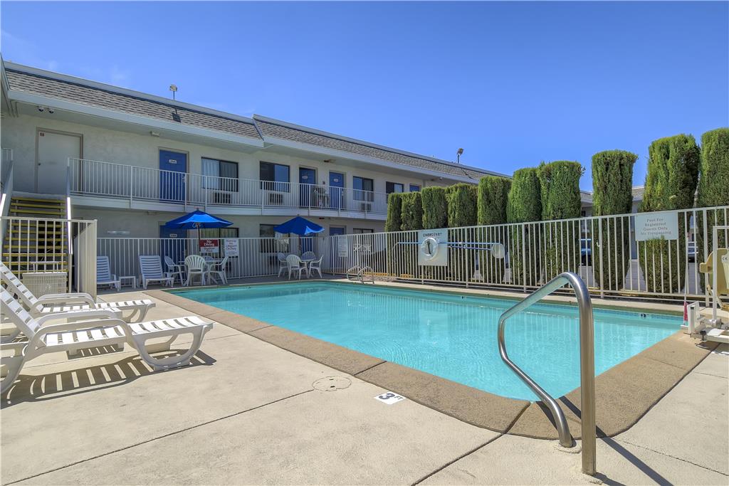 Motel 6 Las Vegas I 15 Stadium - photo 15