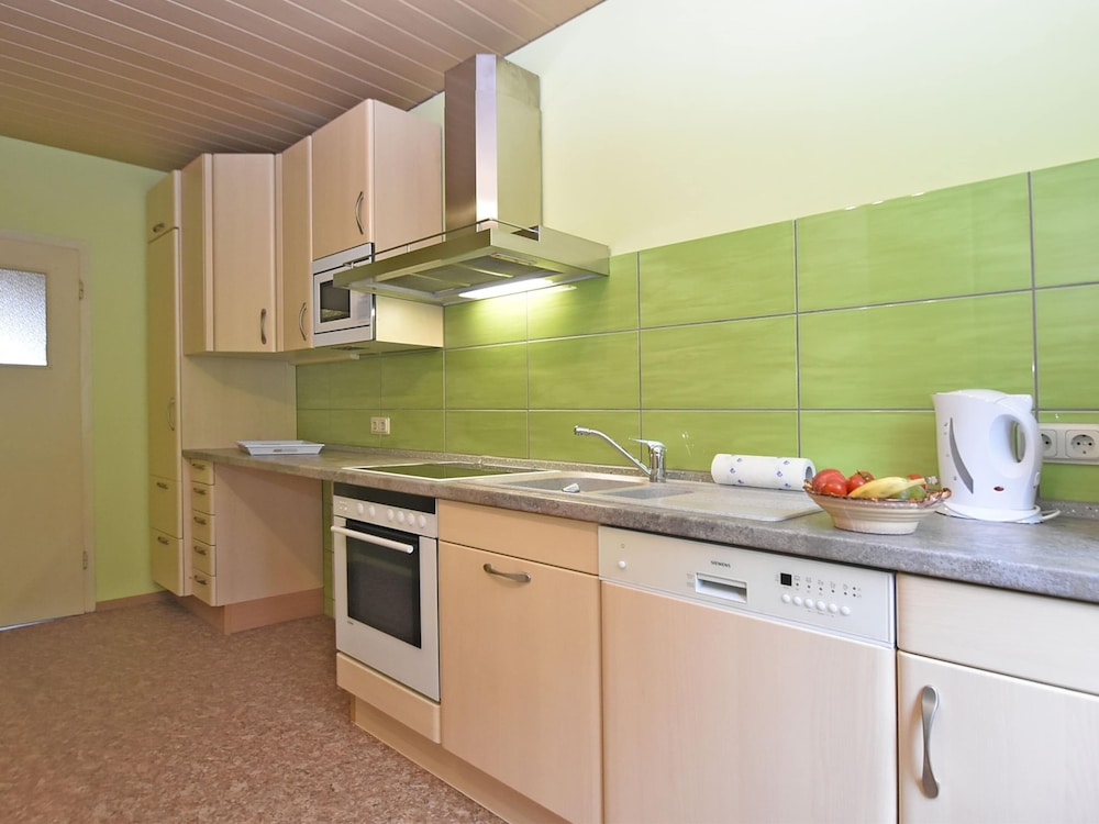 Apartment With Panoramic View — Brotterode — photo 3