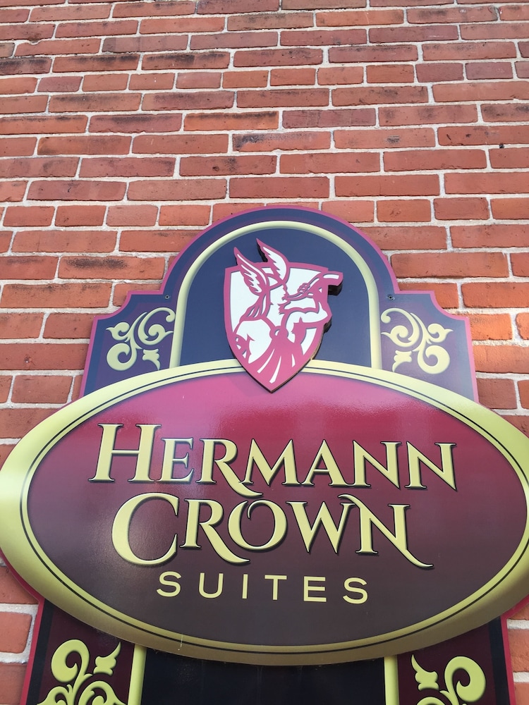 Hermann Crown Suites - photo 307