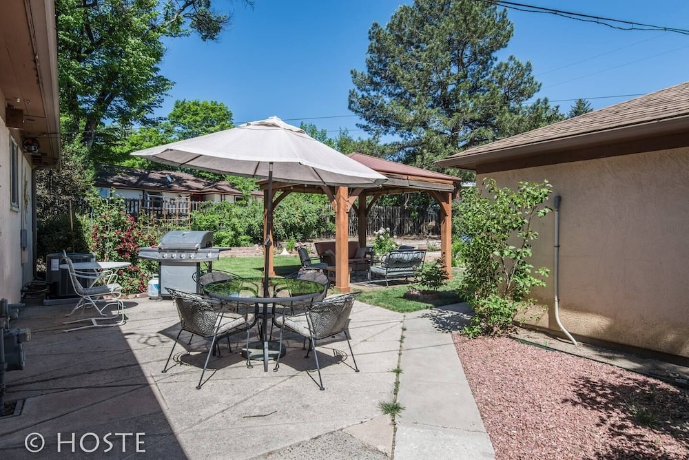 3bdmid century Modernhot Tub Grill Close to DT - photo 24