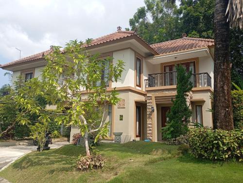 SleepRest @ Villa Panbil L 02 — 4-Star Luxury Hotel in Batam, Indonesia