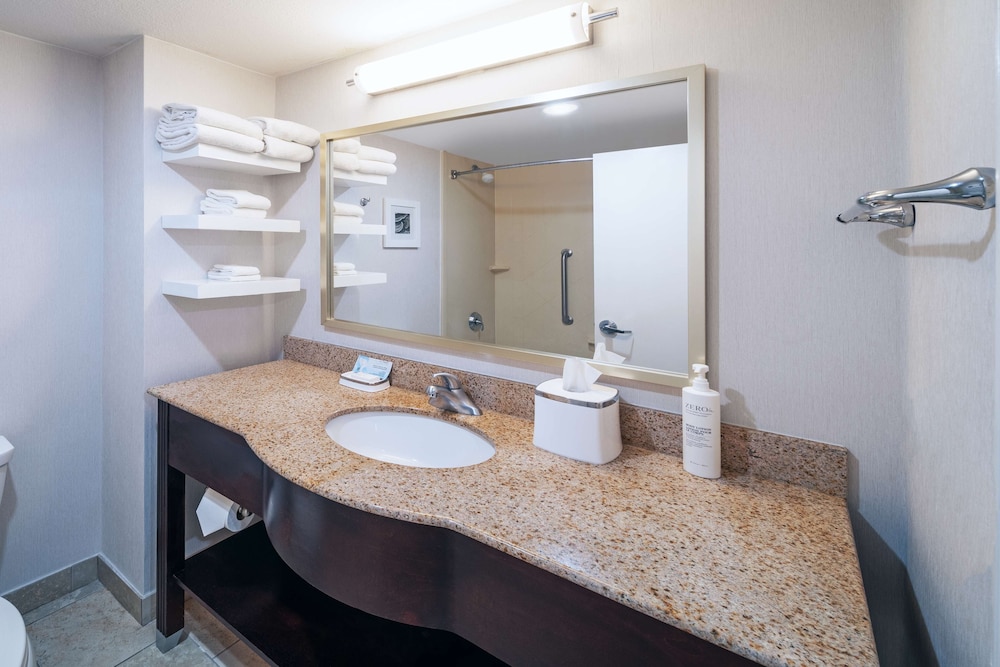 Hampton Inn Miami - photo 31