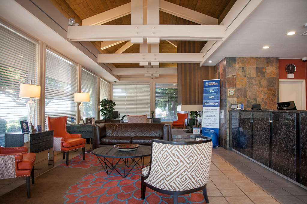 Best Western Village Inn - photo 2