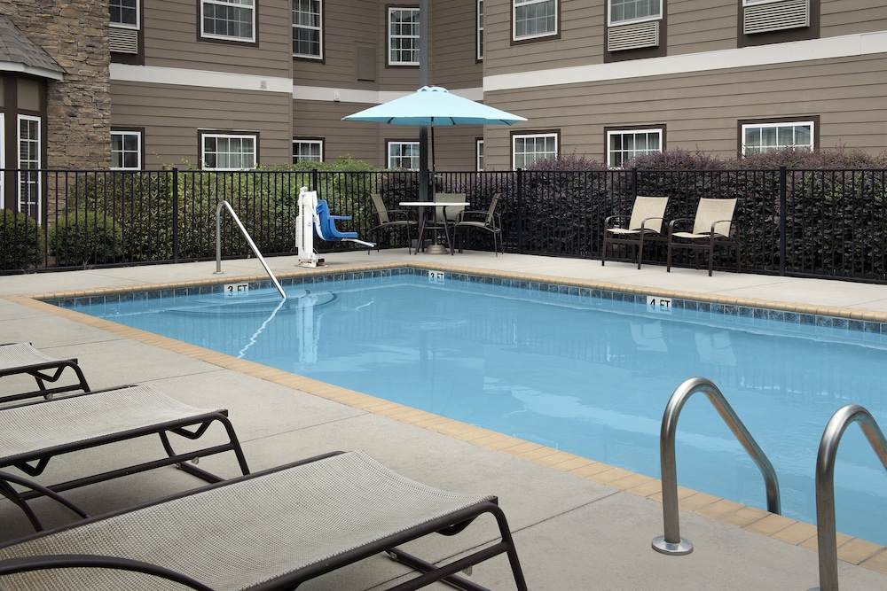 Staybridge Suites Greenville I 85 Woodruff Road by IHG - photo 23