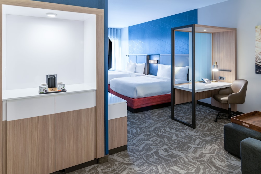 SpringHill Suites by Marriott Overland Park Leawood - photo 6