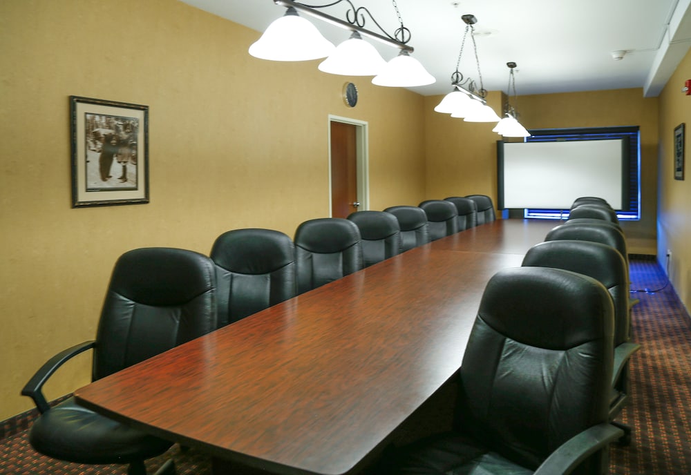 Holiday Inn West Yellowstone by IHG. - photo 173
