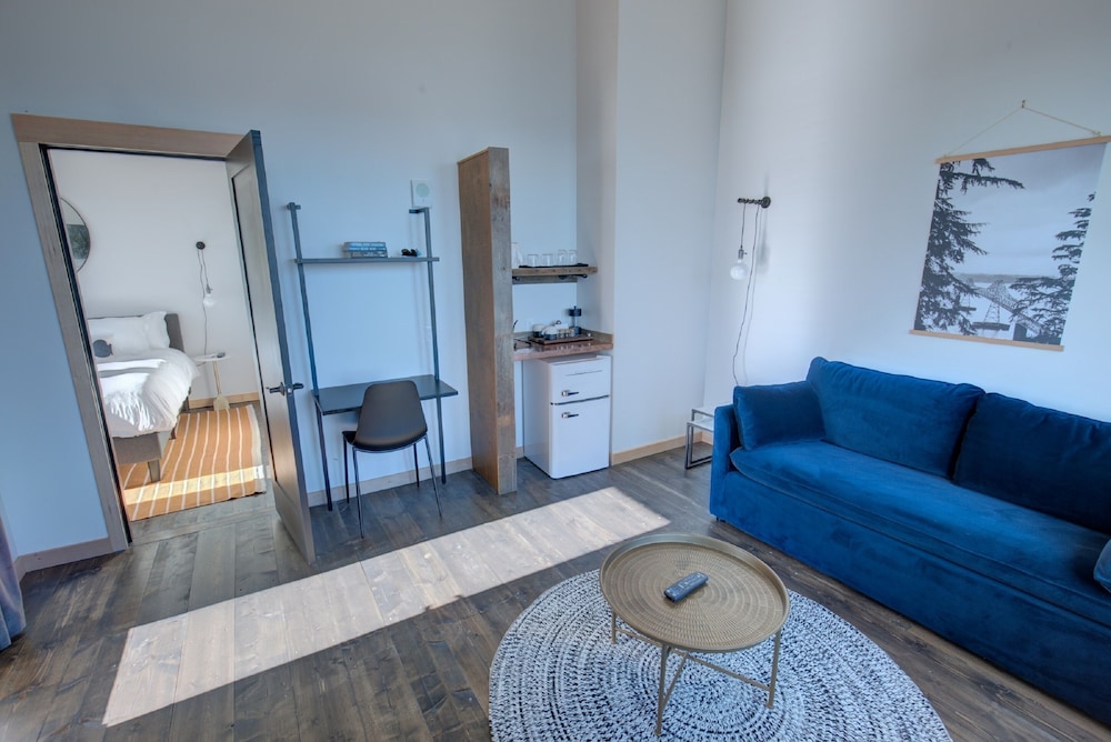 Bowline Hotel - photo 23