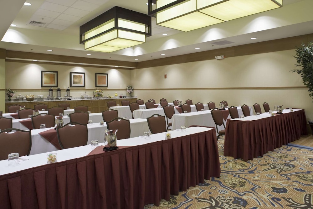 DoubleTree by Hilton Phoenix Tempe - photo 59