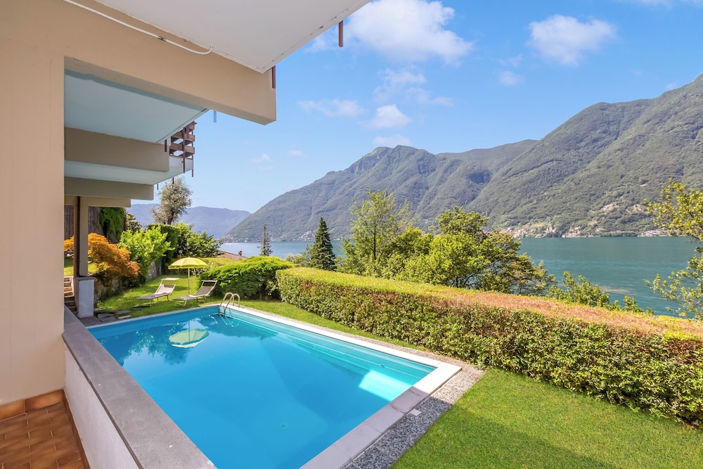 Villa Marilyn — 4-Star Luxury Hotel in Nesso, Italy