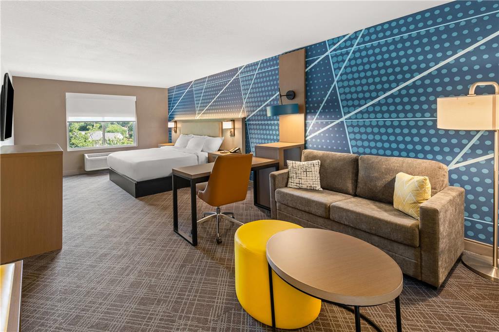 Comfort Inn & Suites Olathe Kansas City - photo 20
