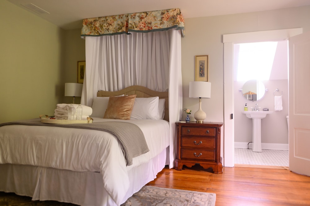 Rose Hill Inn - photo 6