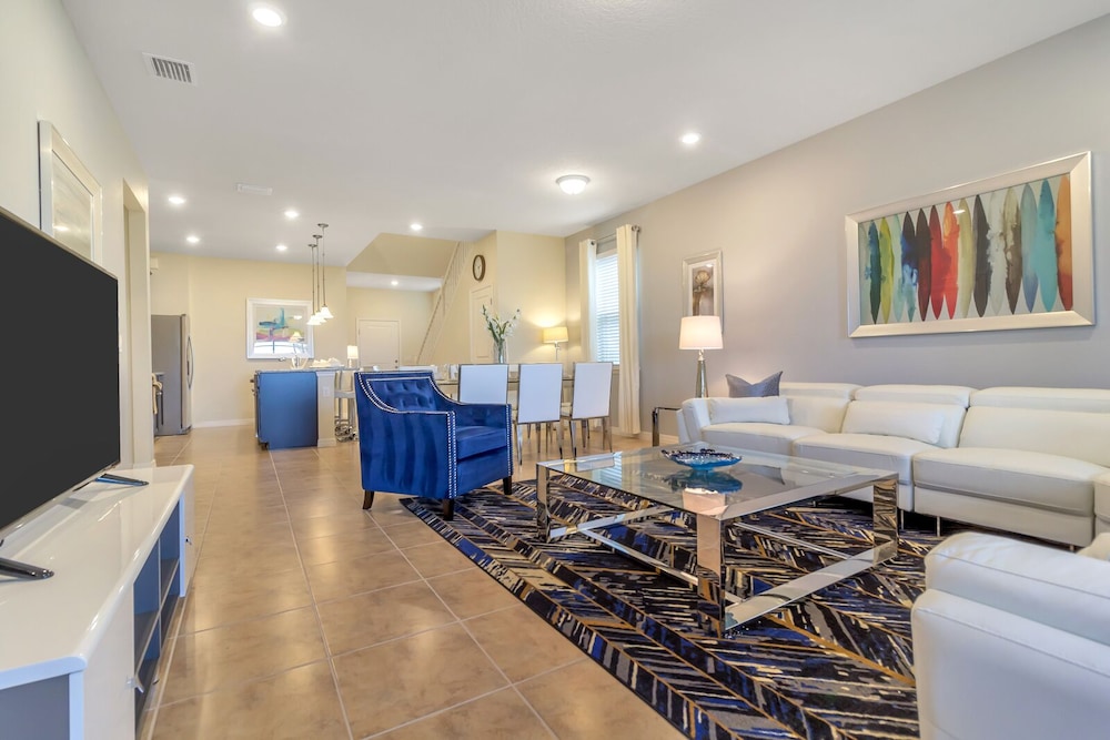 Solterra Resort 7BD Brand New Pool Home #7st565 - photo 15