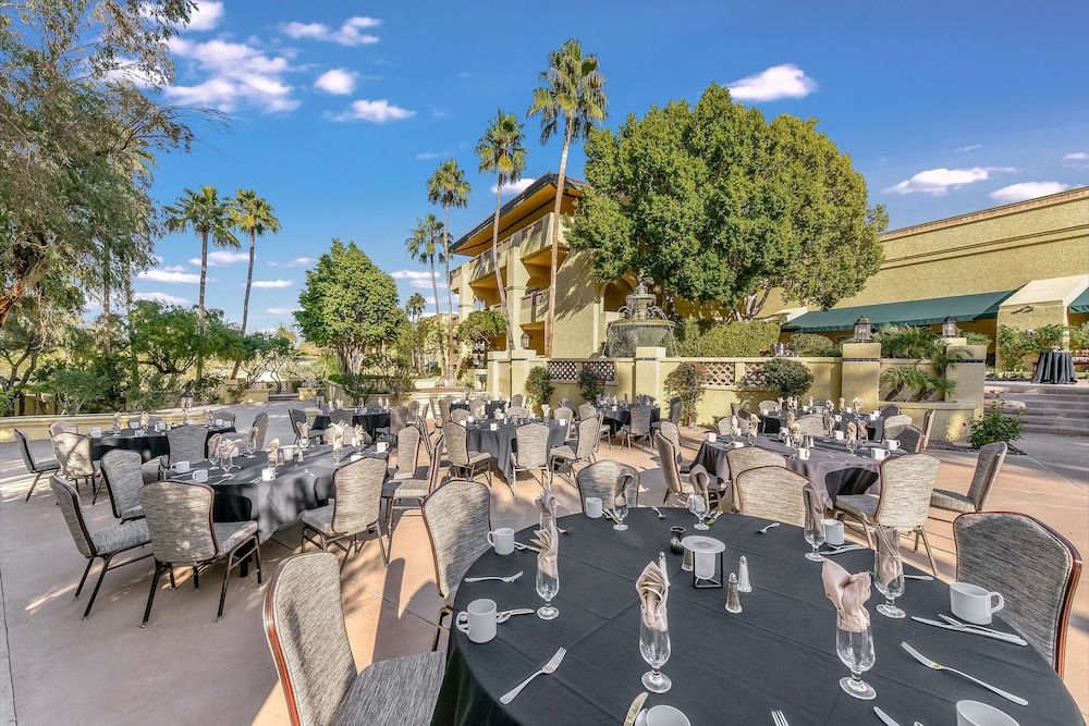 Hilton Phoenix Tapatio Cliffs Resort - photo 131