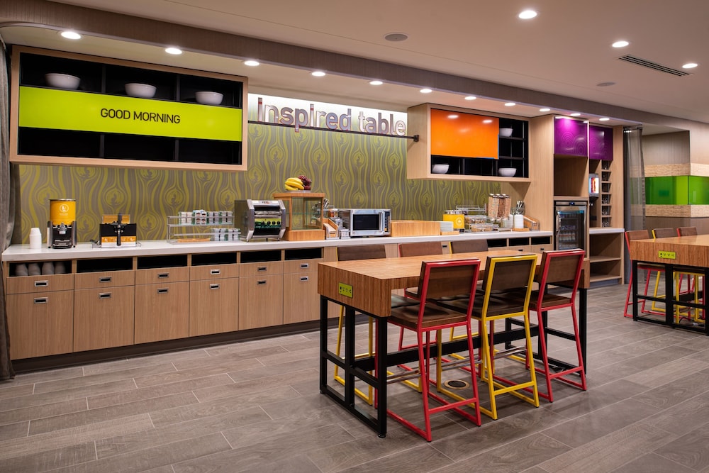 Home2 Suites by Hilton Portland Airport OR - photo 50