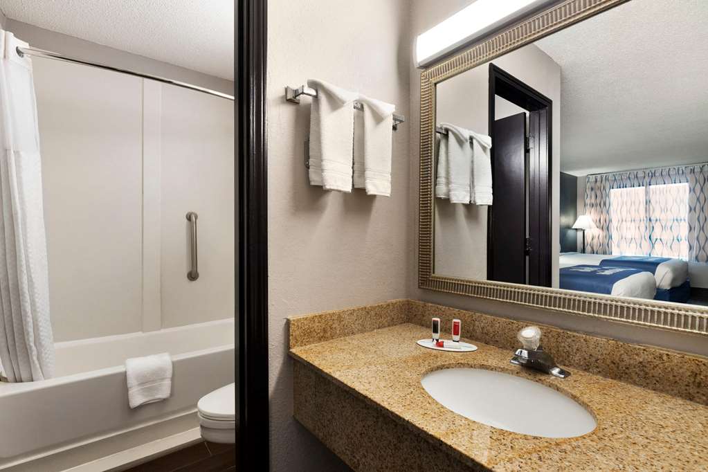 Days Inn by Wyndham Rock Hill - photo 25