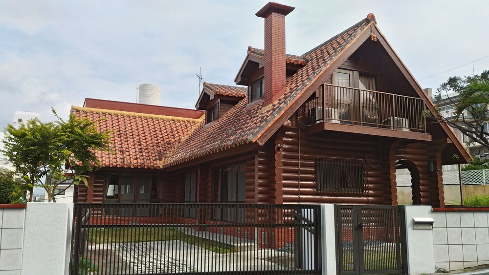 Resort Villa Nakadoma Inn Bettei in Ishikawa, Japan