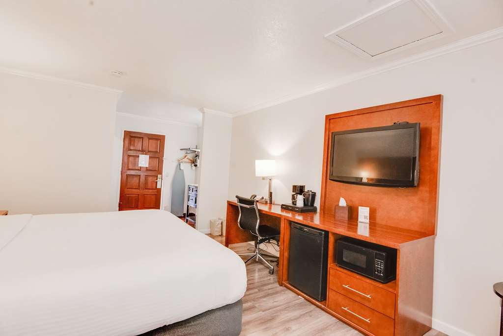 Ramada by Wyndham Mountain View - photo 20