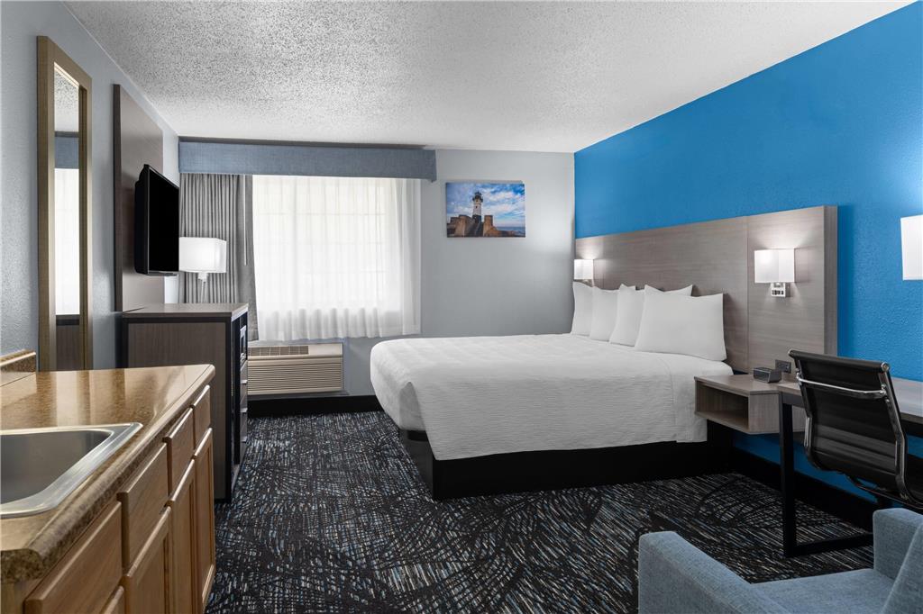 Baymont by Wyndham Duluth Spirit Mountain - photo 7