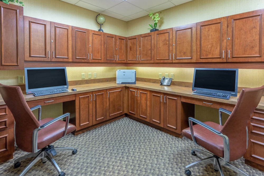 Hampton Inn Baltimore Owings Mills - photo 24