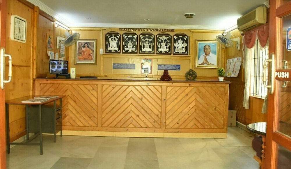 Hotel kirthikaa palace in Salem, India