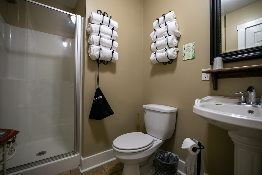Nauvoo Temple House Hotel - photo 68