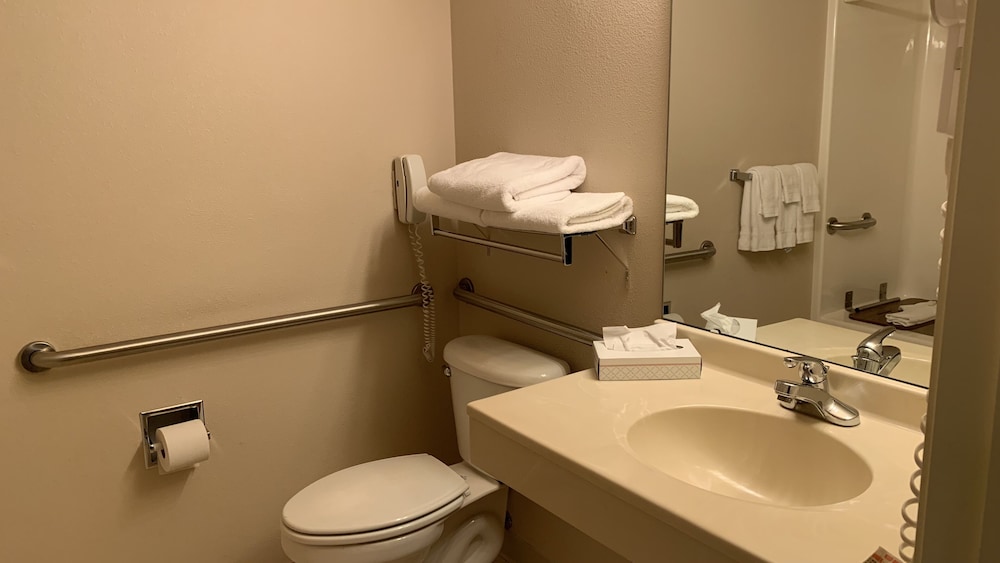 Fairbridge Inn & Suites Miles City - photo 39