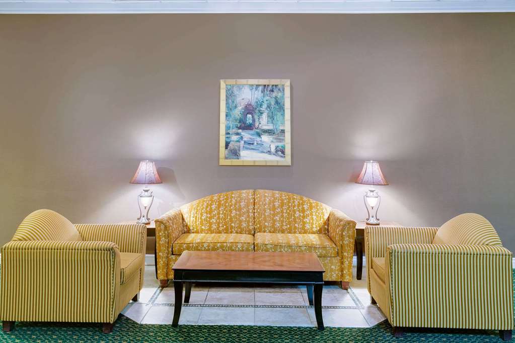 Ramada by Wyndham Provo - photo 4