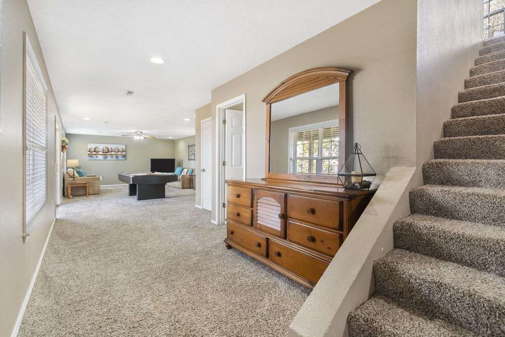 The Greenview Manor Lake Views - photo 26